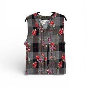 NWT CJ Banks Sleeveless top